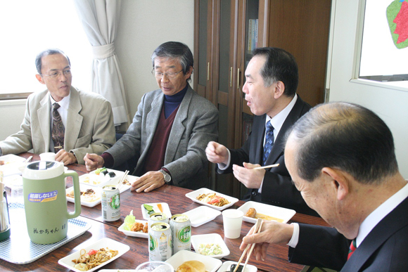 兵庫県県議会議員　北条やすつぐ様